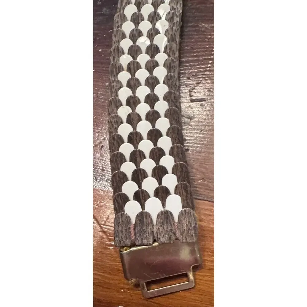 Vintage Art Deco Gold Metallic Fish Scale Elastic Glam Stretchy Belt - Picture 4 of 10